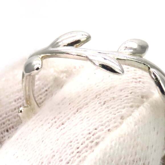 TIFFANY Authentic Silver Ring - Picture 6 of 10